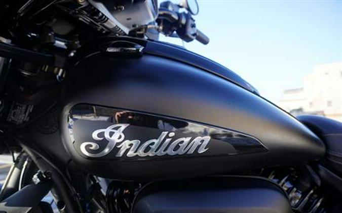2023 Indian Motorcycle Roadmaster® Dark Horse®