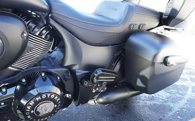 2023 Indian Motorcycle Roadmaster® Dark Horse®