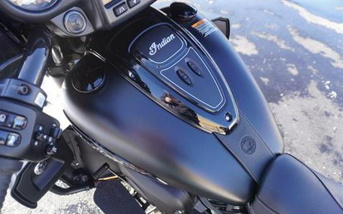 2023 Indian Motorcycle Roadmaster® Dark Horse®