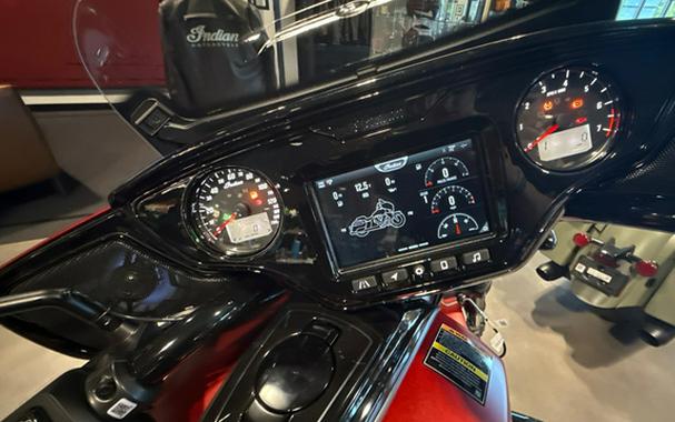 2026 Indian CHIEFTAIN POWERPLUS DARK HORSE 112 & AUDIO PKG
