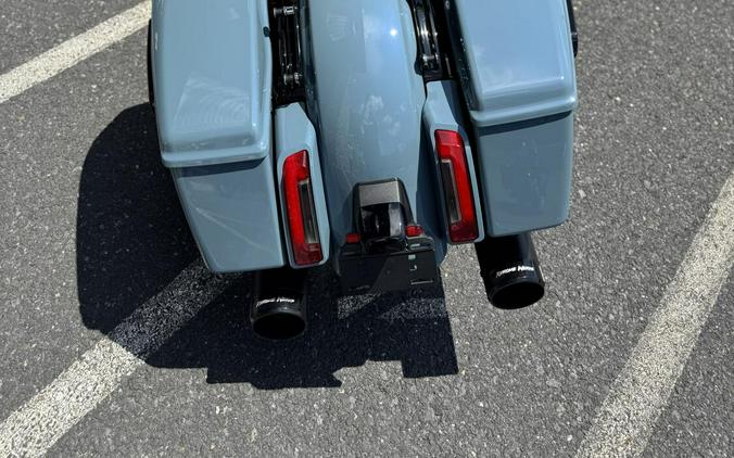 FLTRX 2024 Road Glide