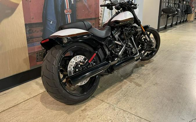2017 Harley-Davidson FXSE - CVO Pro Street Breakout