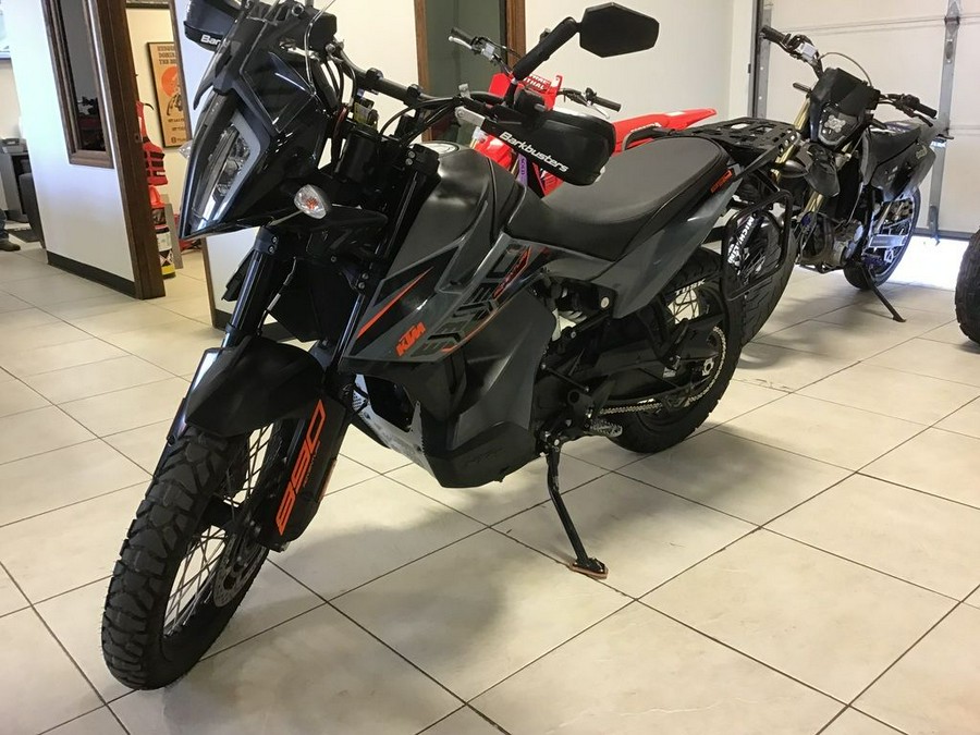 2021 KTM 890 Adventure