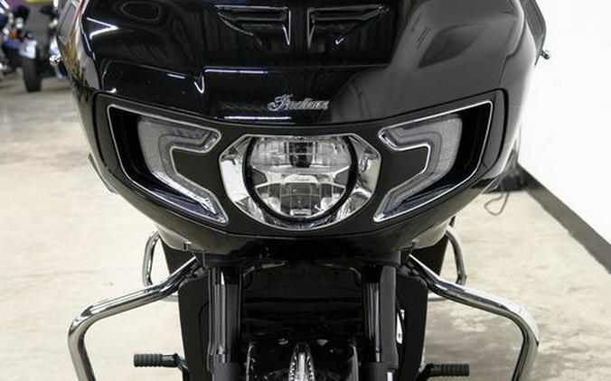 2023 Indian Motorcycle® Challenger® Limited Black Metallic