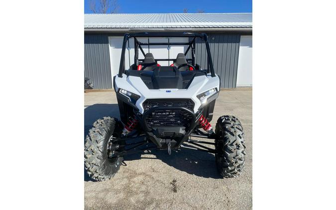 2024 Polaris Industries RZR XP 1000 Sport White Lightning