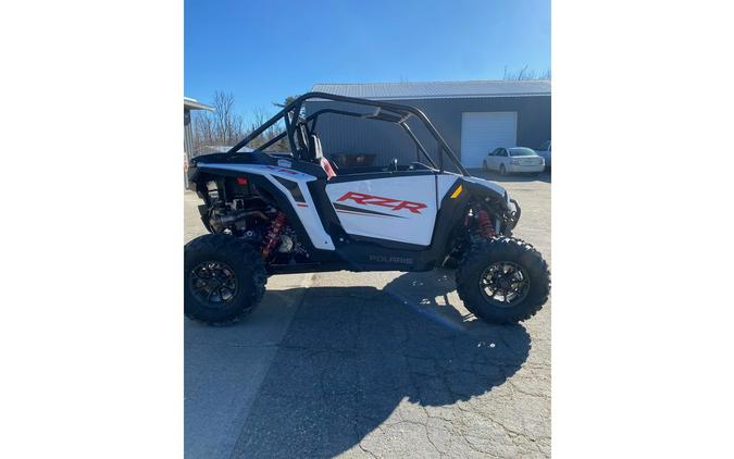 2024 Polaris Industries RZR XP 1000 Sport White Lightning