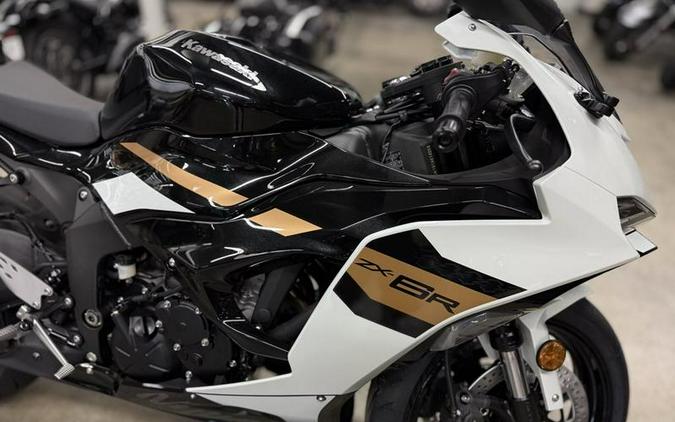 2026 Kawasaki Ninja® ZX™-6R ABS