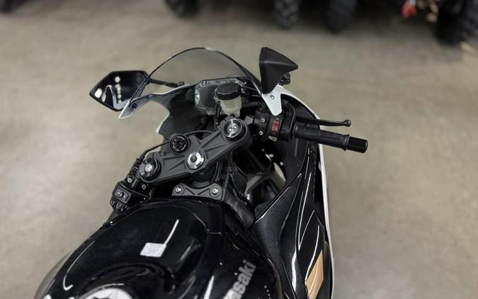 2026 Kawasaki Ninja® ZX™-6R ABS