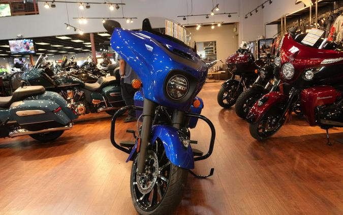 2026 Indian Motorcycle® Chieftain® Dark Horse® Deep Blue Metallic
