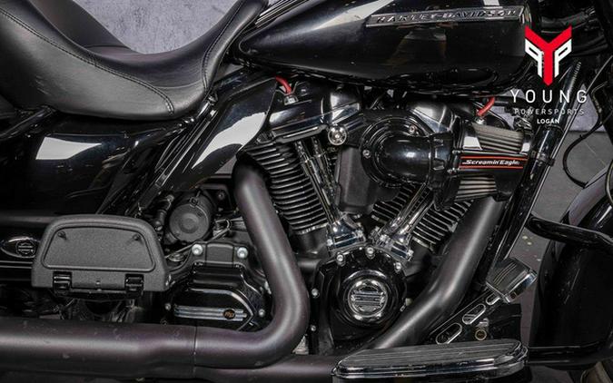 2017 Harley-Davidson FLHRXS - Road King Special