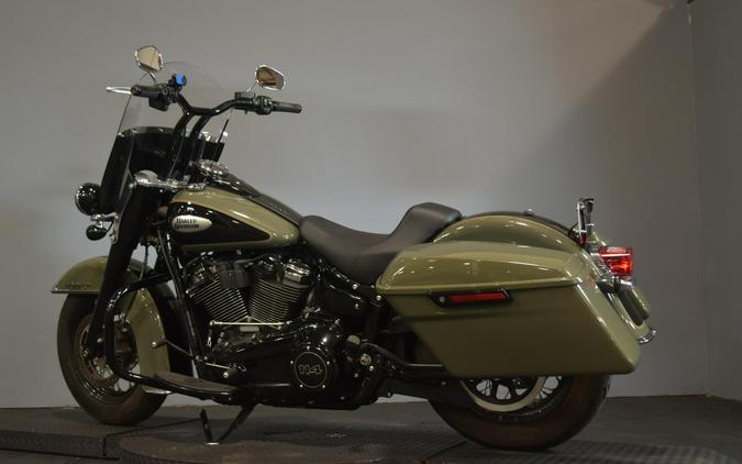 2021 Harley-Davidson Heritage Classic 114 Deadwood Green/Vivid Black