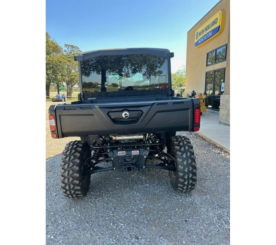 2025 Can-Am® Defender MAX Limited HD10 Desert Tan & Stealth Black