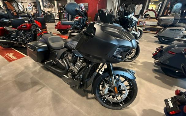 2026 Indian PURSUIT DARK HORSE