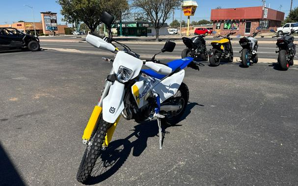 2027 Husqvarna Motorcycles FE 501 S