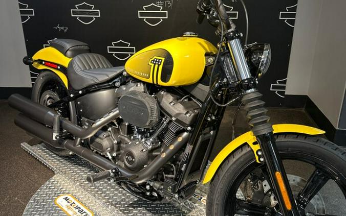 2023 Harley-Davidson® Street Bob® 114 Industrial Yellow