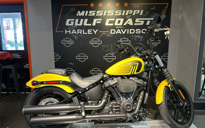 2023 Harley-Davidson® Street Bob® 114 Industrial Yellow