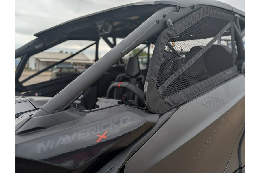 2027 MAVERICK R MAX XRS W/ SMART-SHOX - Can-Am