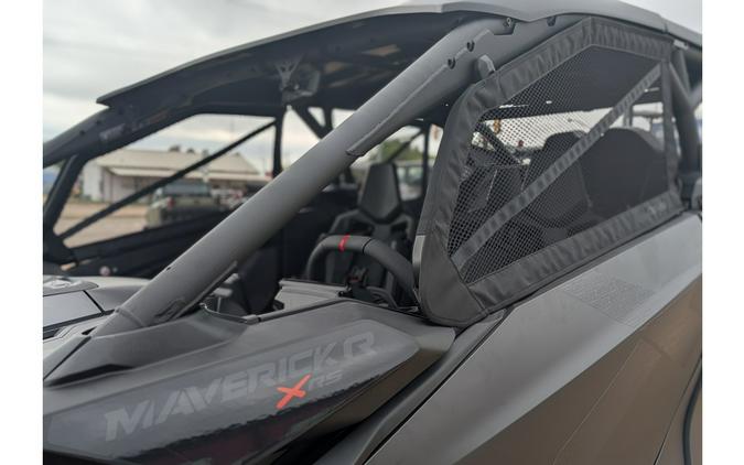 2027 MAVERICK R MAX XRS W/ SMART-SHOX - Can-Am