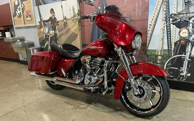 2014 Harley-Davidson FLHXS - Street Glide Special