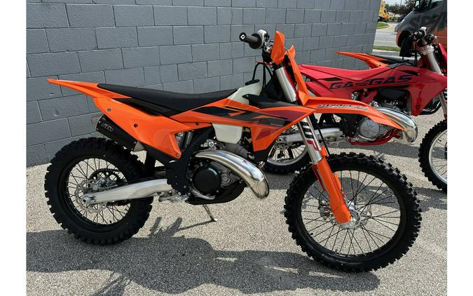 2025 KTM 300 XC