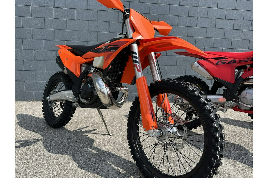 2025 KTM 300 XC