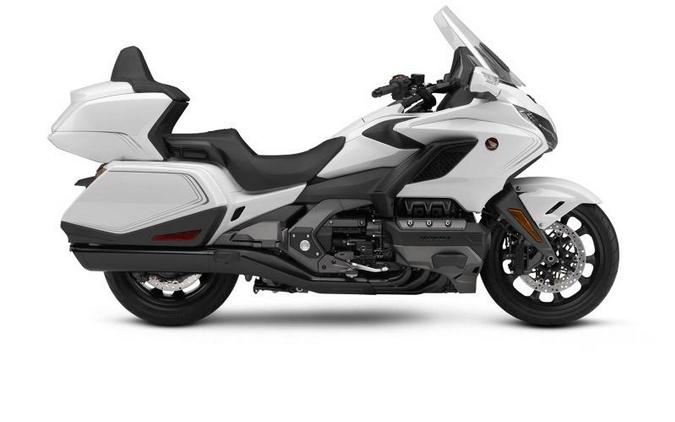 2020 Honda® Gold Wing Tour Pearl Glare White