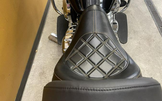 2014 Indian Chieftain Thunder Black