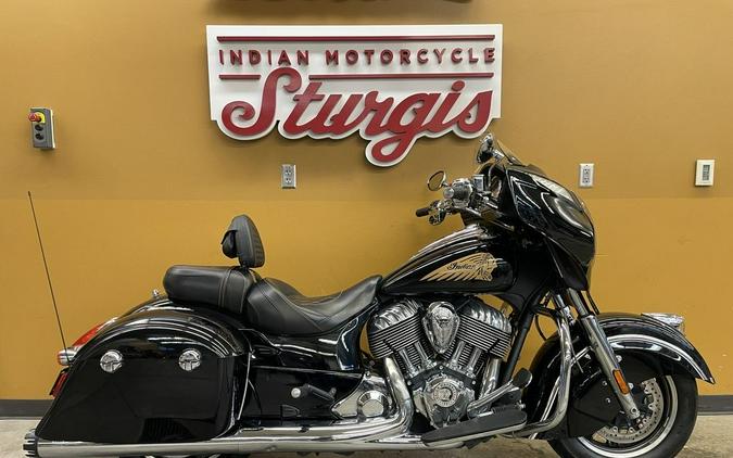 2014 Indian Motorcycle® Chieftain™ Thunder Black