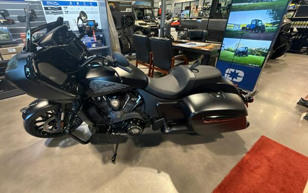 2026 Indian CHALLENGER DARK HORSE