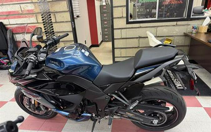 2026 Kawasaki Ninja® 1100SX SE ABS