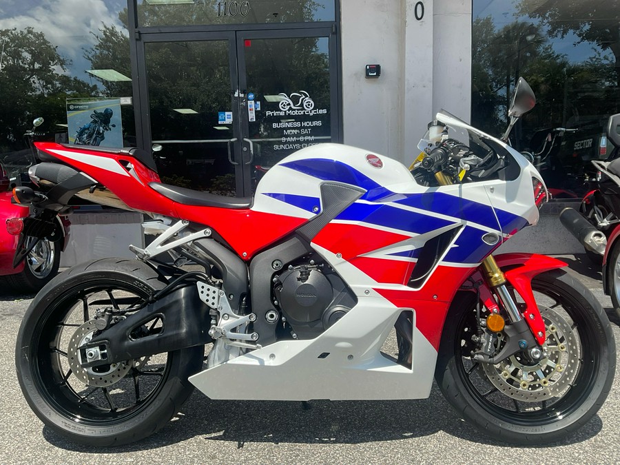 2022 Honda CBR600RR