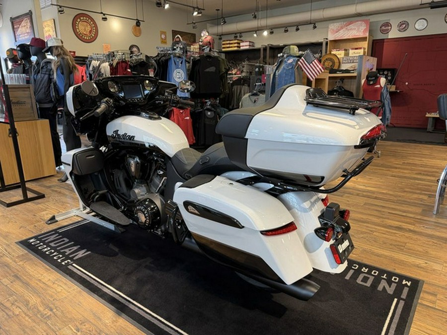 2026 Indian Roadmaster Powerplus Dark Horse 112 W/Powerband
