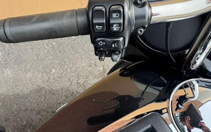 2017 Harley-Davidson FLHTK Ultra Limited