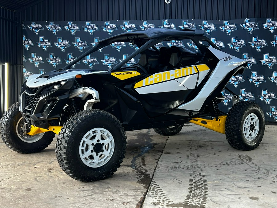 2024 Can-Am Maverick R