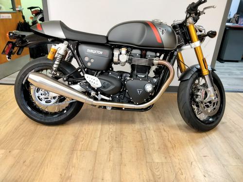 2020 Triumph Thruxton RS Review (17 Fast Facts)