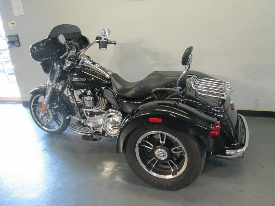 2015 Harley-Davidson® FLRT - Freewheeler™