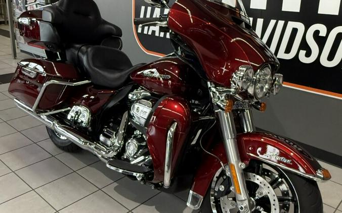 2017 Harley-Davidson® Ultra Limited Two-Tone Mysterious Red Sunglo/Velocity Red Sunglo