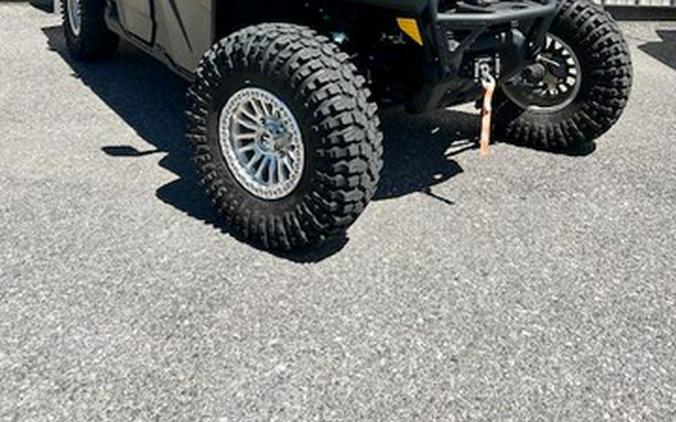 2025 Can-Am Defender MAX Lone Star CAB