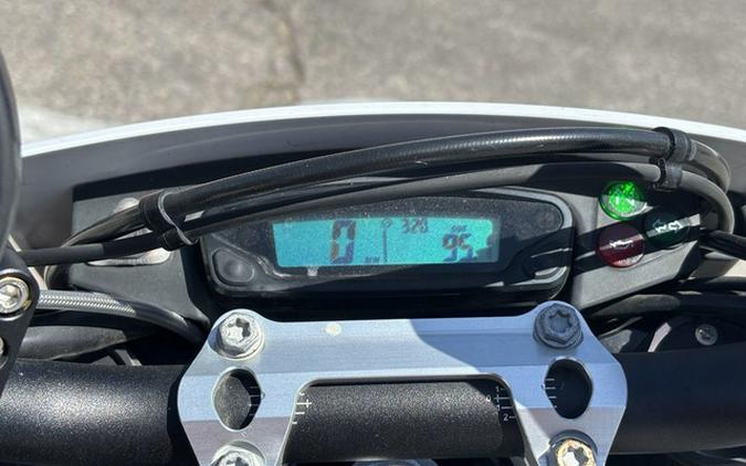 2020 Husqvarna Supermoto 701