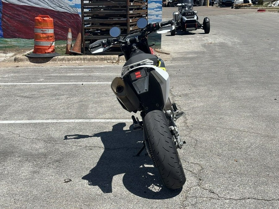 2020 Husqvarna Supermoto 701