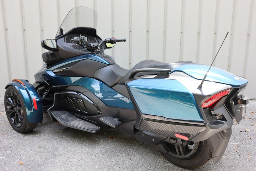 2022 Can-Am Spyder RT