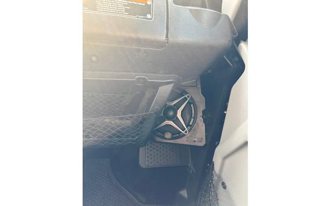 2025 Honda Pioneer 1000-5 Deluxe