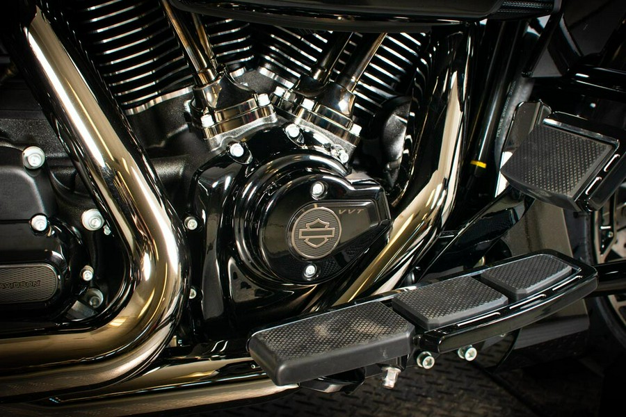 2025 Harley-Davidson CVO Road Glide