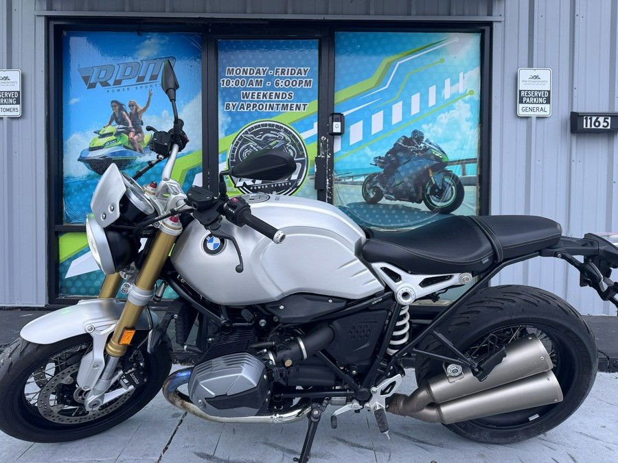 2022 BMW R Nine T in Rare Aluminum, w/ only 3400 miles!