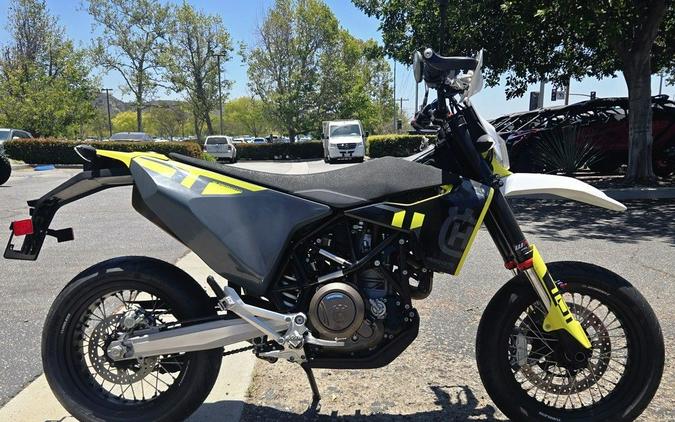 2023 Husqvarna® 701 Supermoto