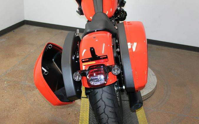 Harley-Davidson® Low Rider® ST 2026 FXLRST 84688642 BLOOD ORANGE