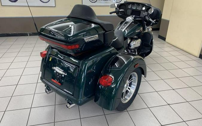 2024 Harley-Davidson® FLHTCUTG - Tri Glide® Ultra