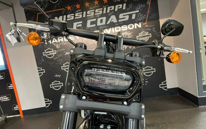 2023 Harley-Davidson® Fat Bob® 114 Redline Red