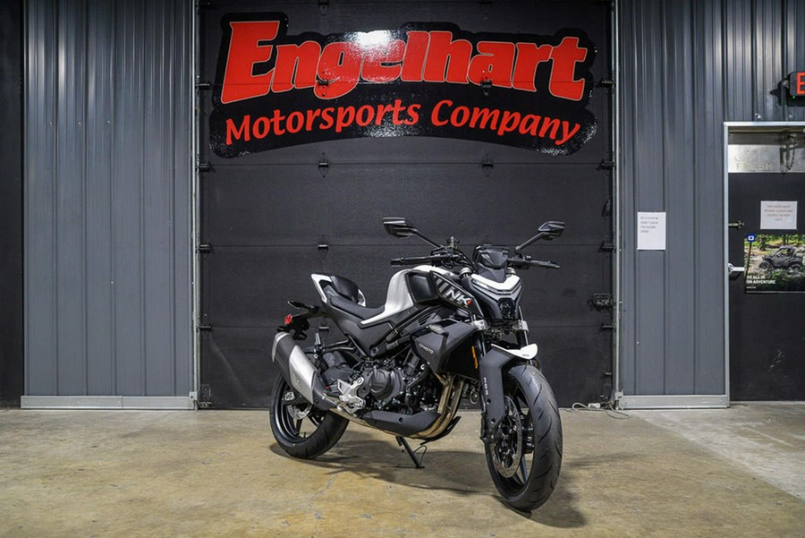 2025 CFMOTO 450NK
