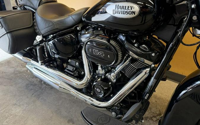2021 Harley-Davidson FLHCS - Heritage Classic 114